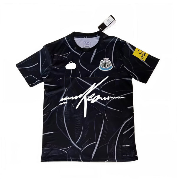 Camiseta New Castle x Kidd Keo