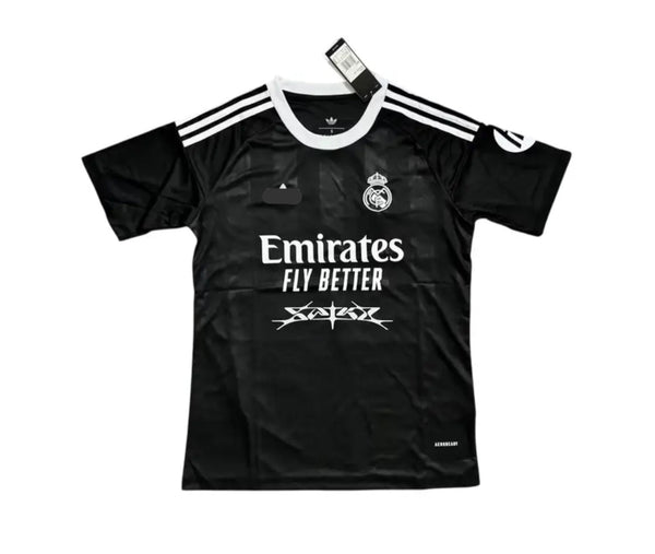 Camiseta Real Madrid x Saiko