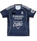Camiseta Real Madrid x Omar Courtz